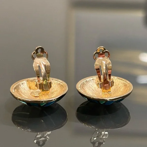 Vintage Ciro Enamel Clip-On Earrings โ Signed & Patent Stamped - Picture 4 of 10